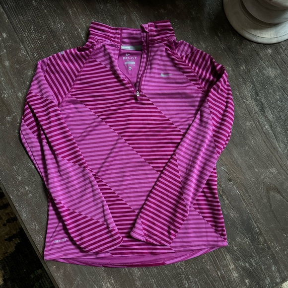 Nike pullover - Picture 1 of 2